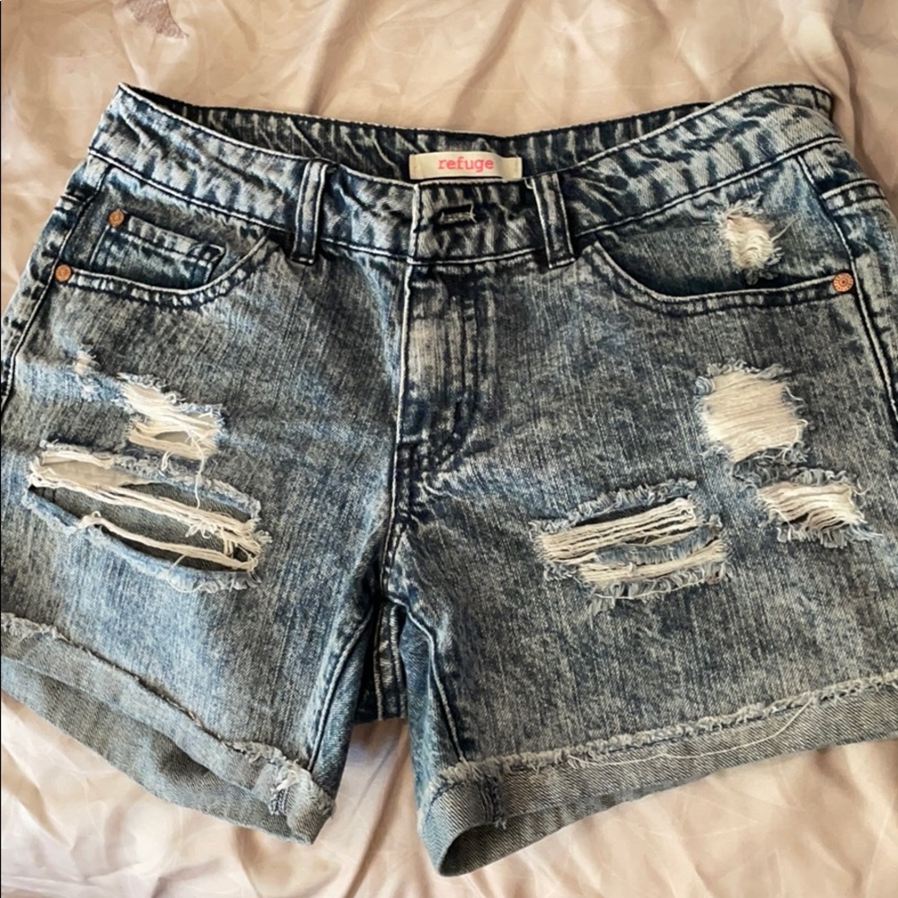 Shorts Mid Rise